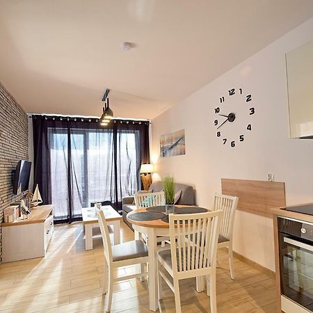 Apartament Oliwka Z Prywatnym Miejscem Postojowym โควอบเซก ภายนอก รูปภาพ